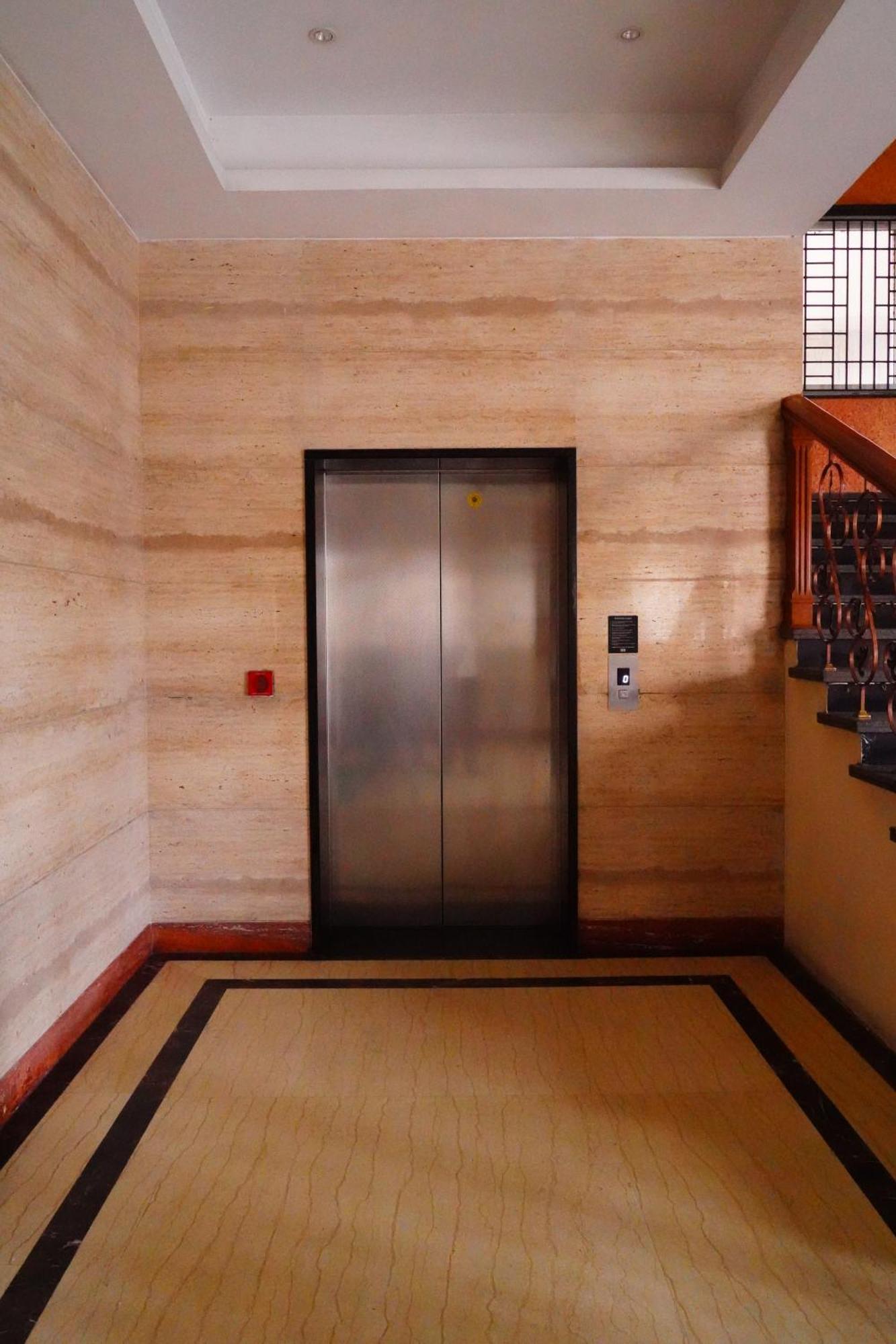 מלון Arcot Vinayagam Residency מראה חיצוני תמונה