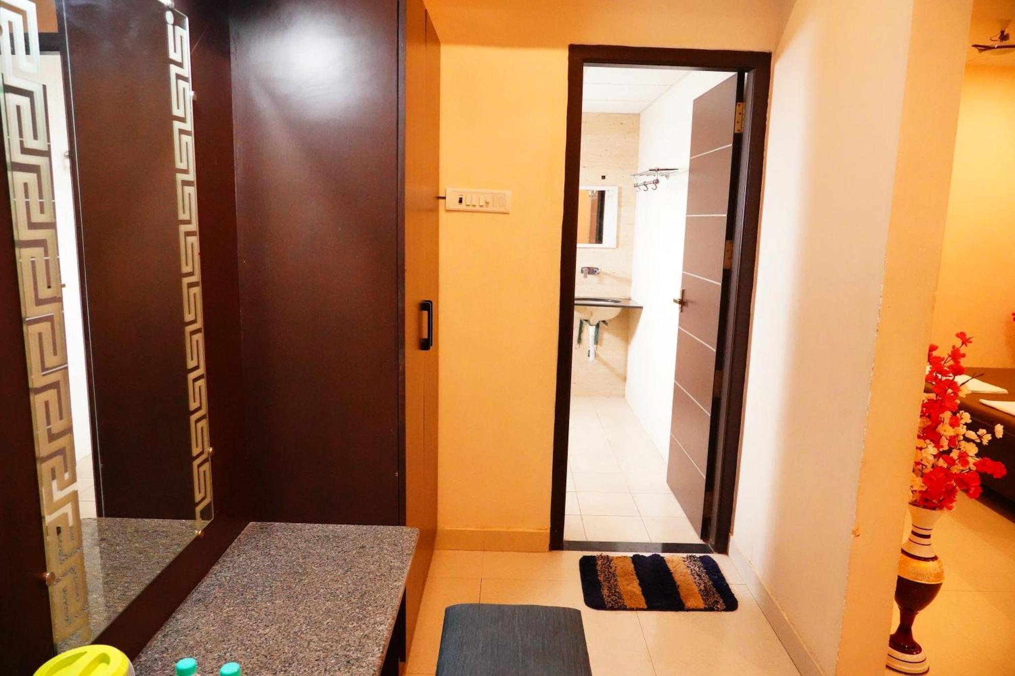 מלון Arcot Vinayagam Residency מראה חיצוני תמונה