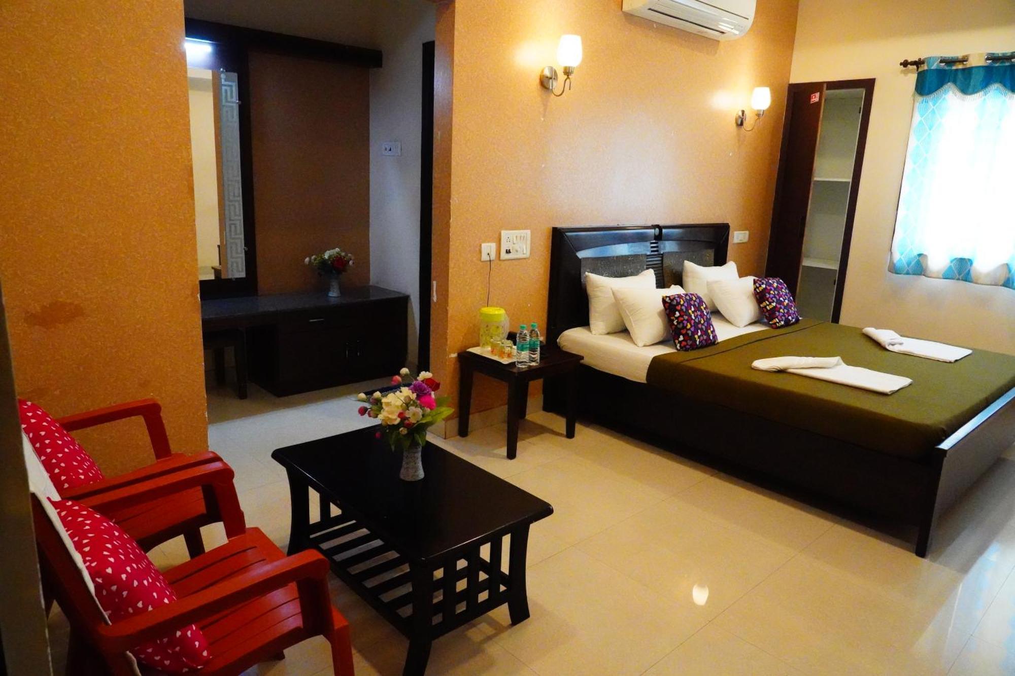 מלון Arcot Vinayagam Residency מראה חיצוני תמונה