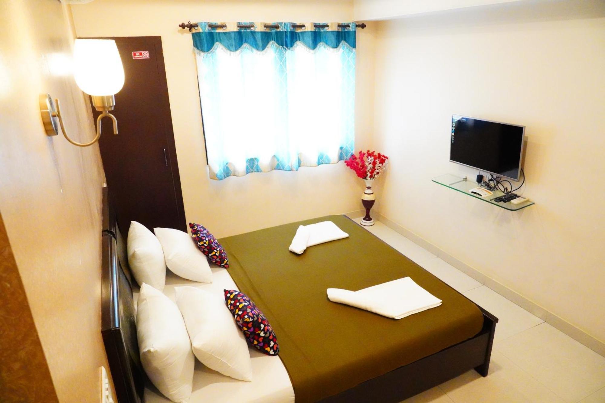 מלון Arcot Vinayagam Residency מראה חיצוני תמונה